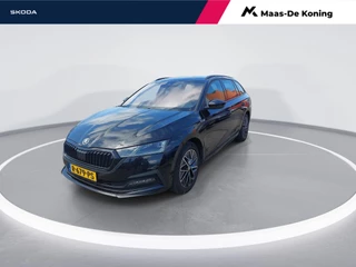 Skoda Octavia Combi 1.4 TSI iV PHEV Sportline Business Trekhaak l Stoelverwarming l LED Matrix