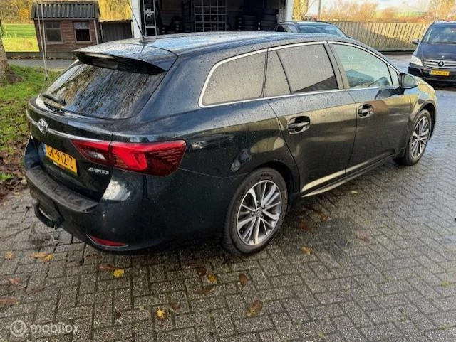 Hoofdafbeelding Toyota Avensis