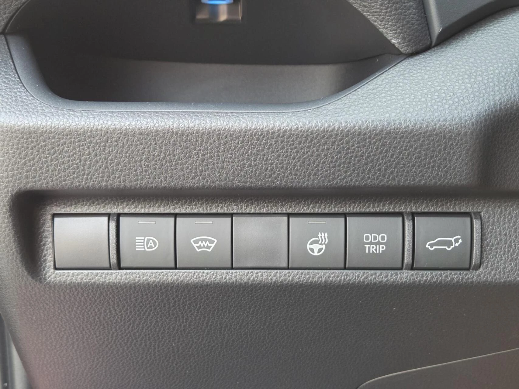 Hoofdafbeelding Suzuki Across