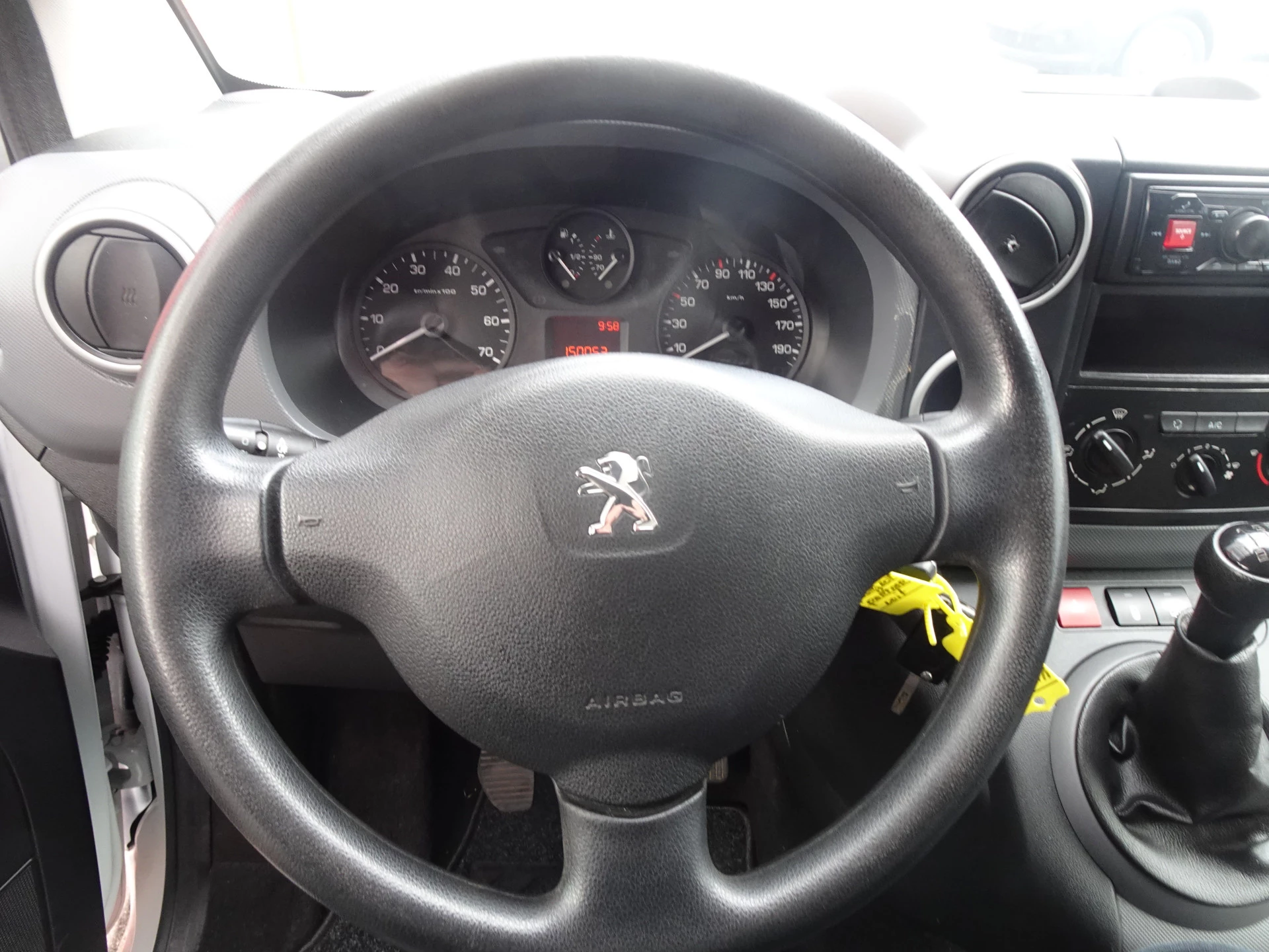 Hoofdafbeelding Peugeot Partner