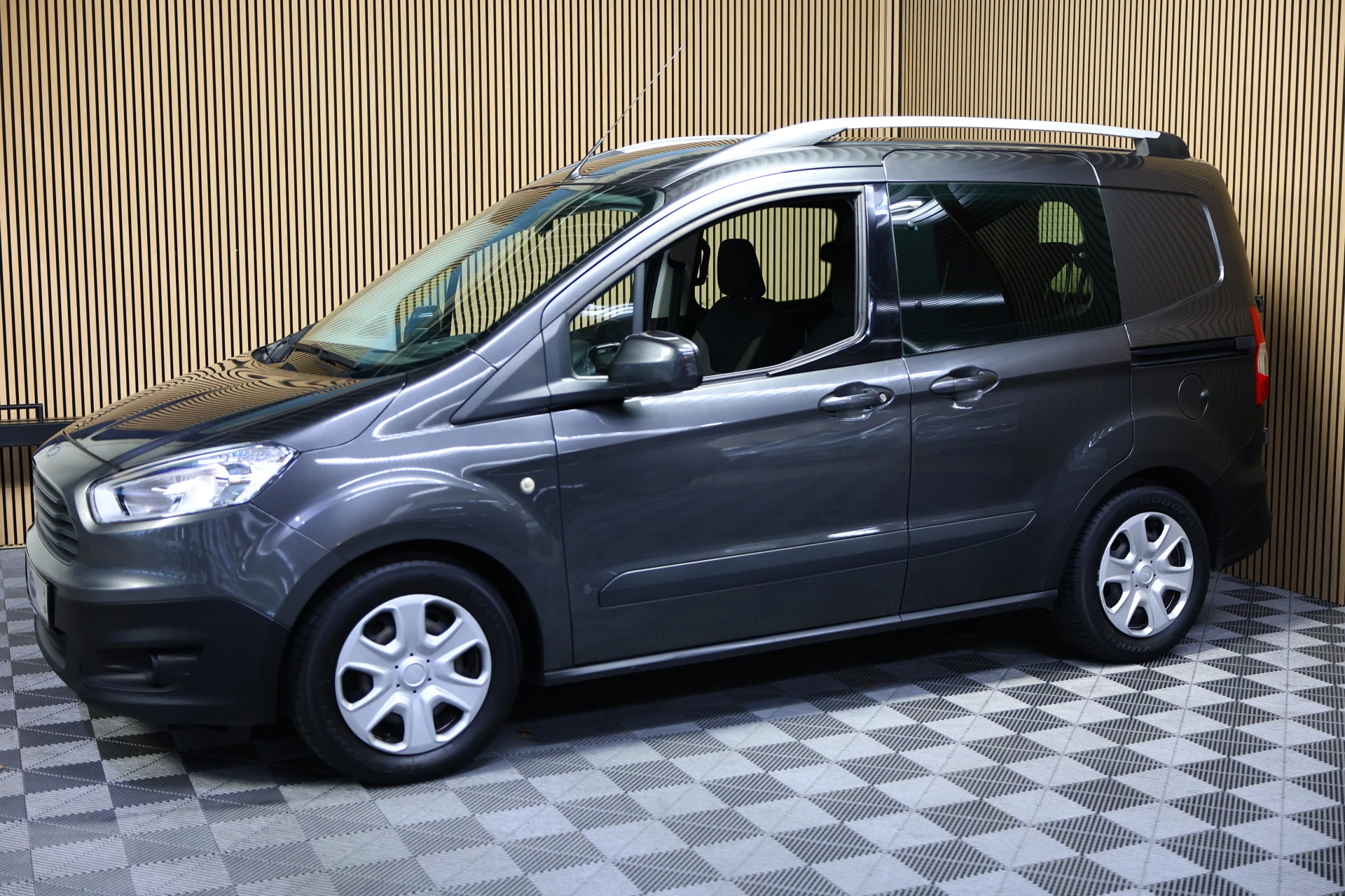 Hoofdafbeelding Ford Tourneo Courier