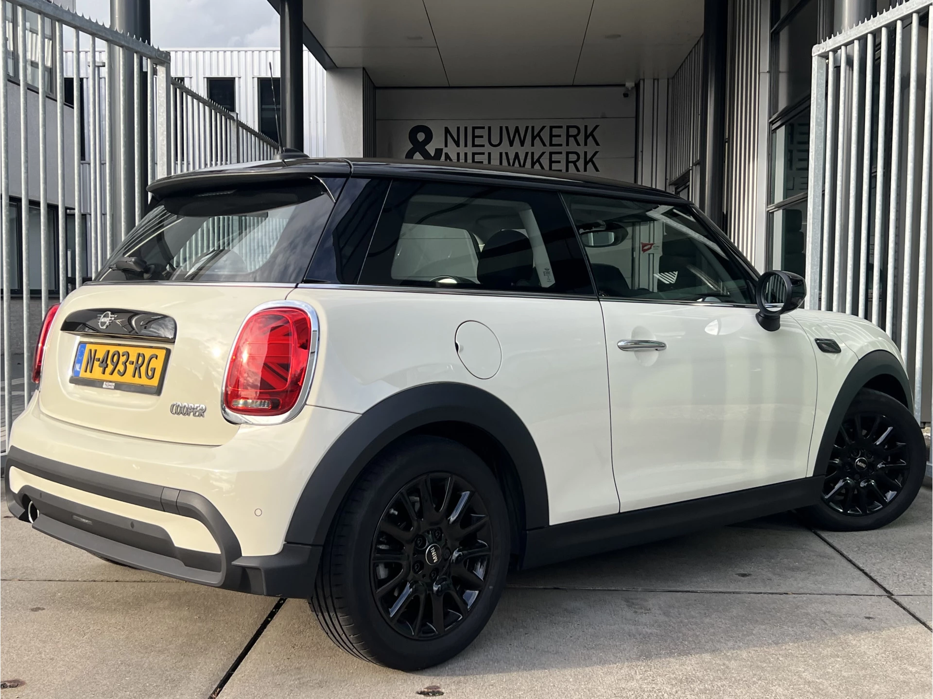 Hoofdafbeelding MINI Cooper