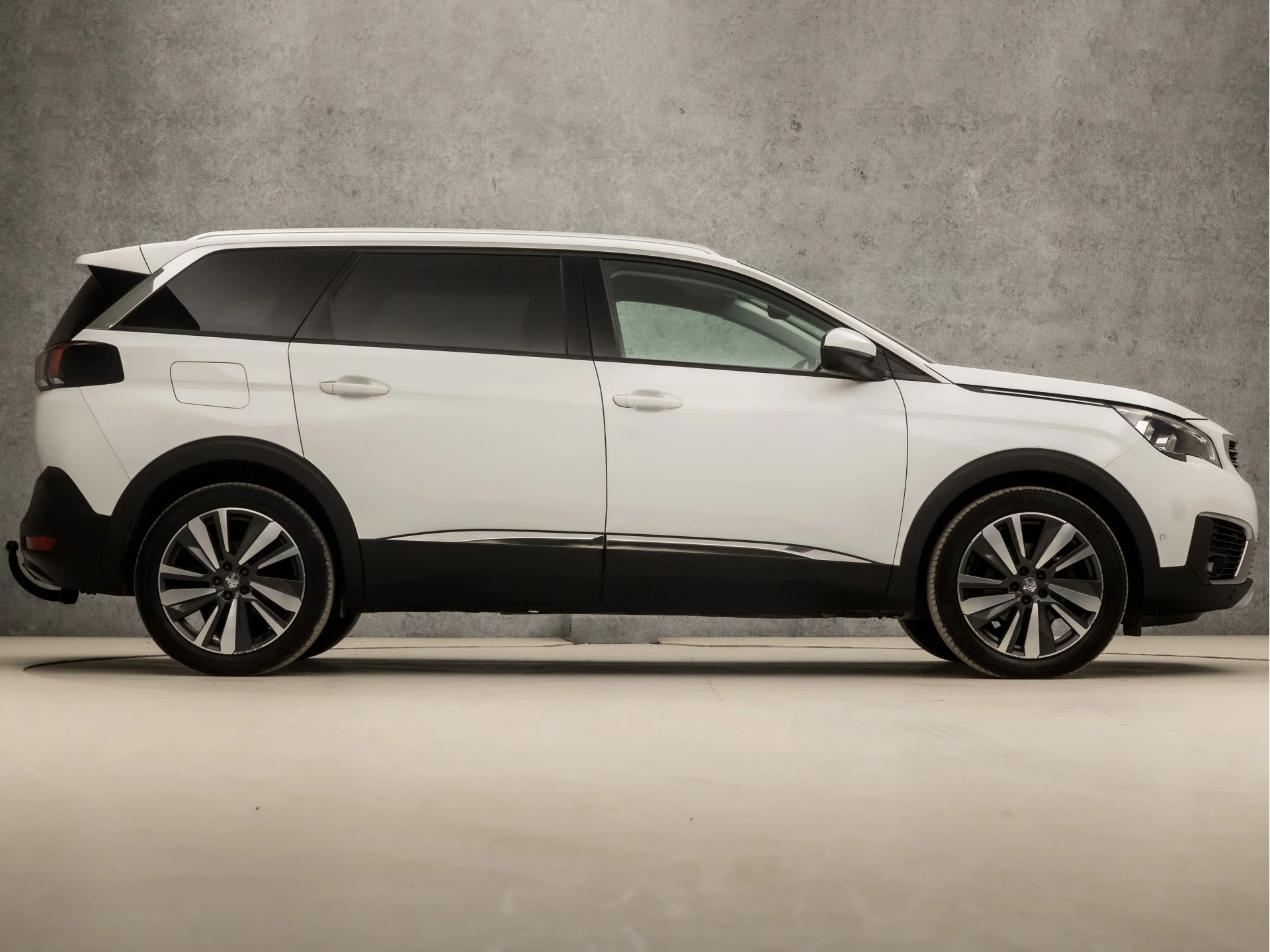 Hoofdafbeelding Peugeot 5008