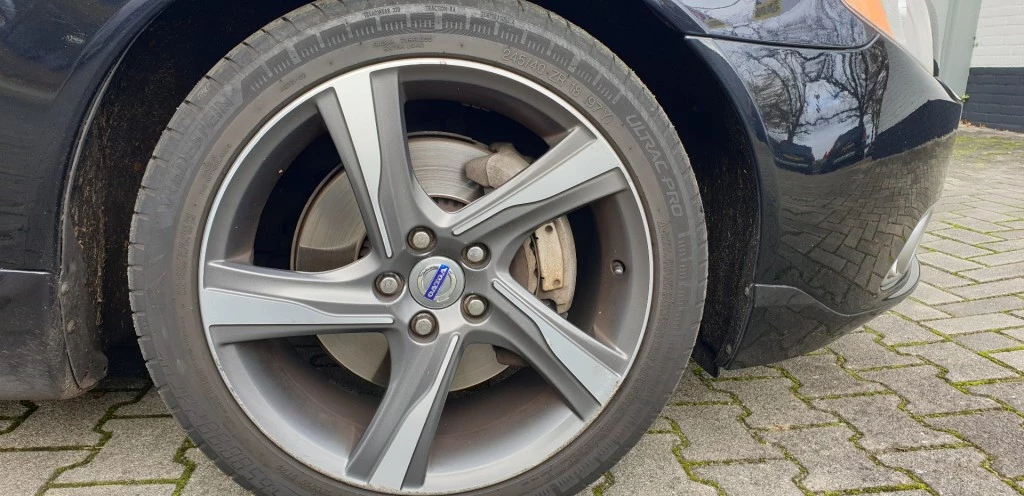 Hoofdafbeelding Volvo V70