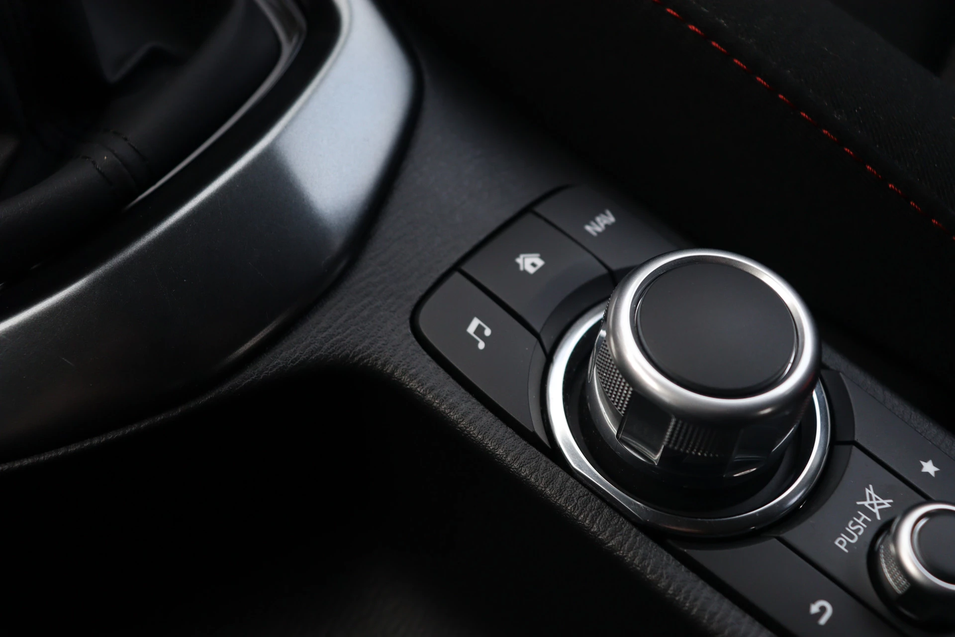 Hoofdafbeelding Mazda 2