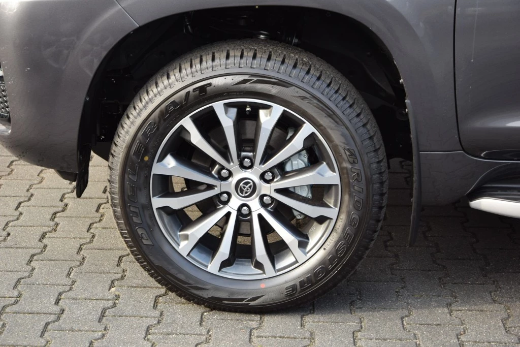 Hoofdafbeelding Toyota Land Cruiser