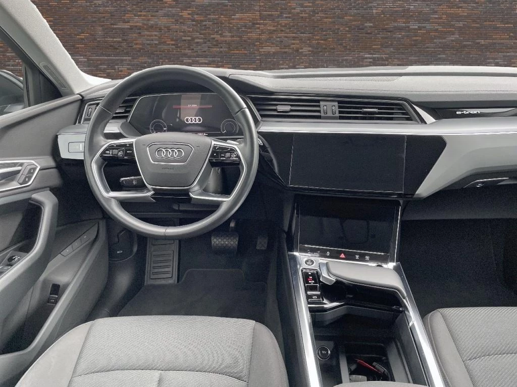 Hoofdafbeelding Audi e-tron