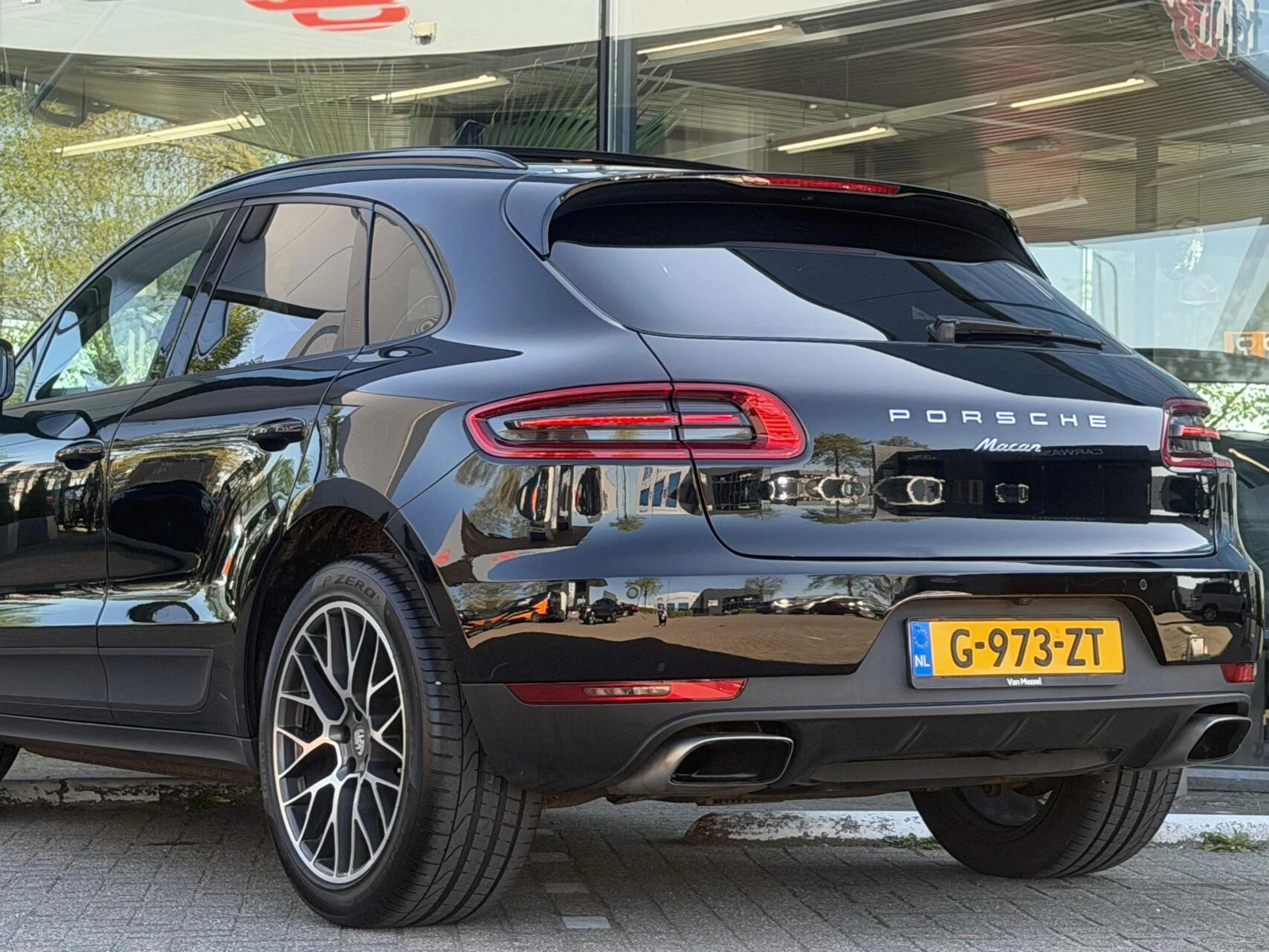 Hoofdafbeelding Porsche Macan