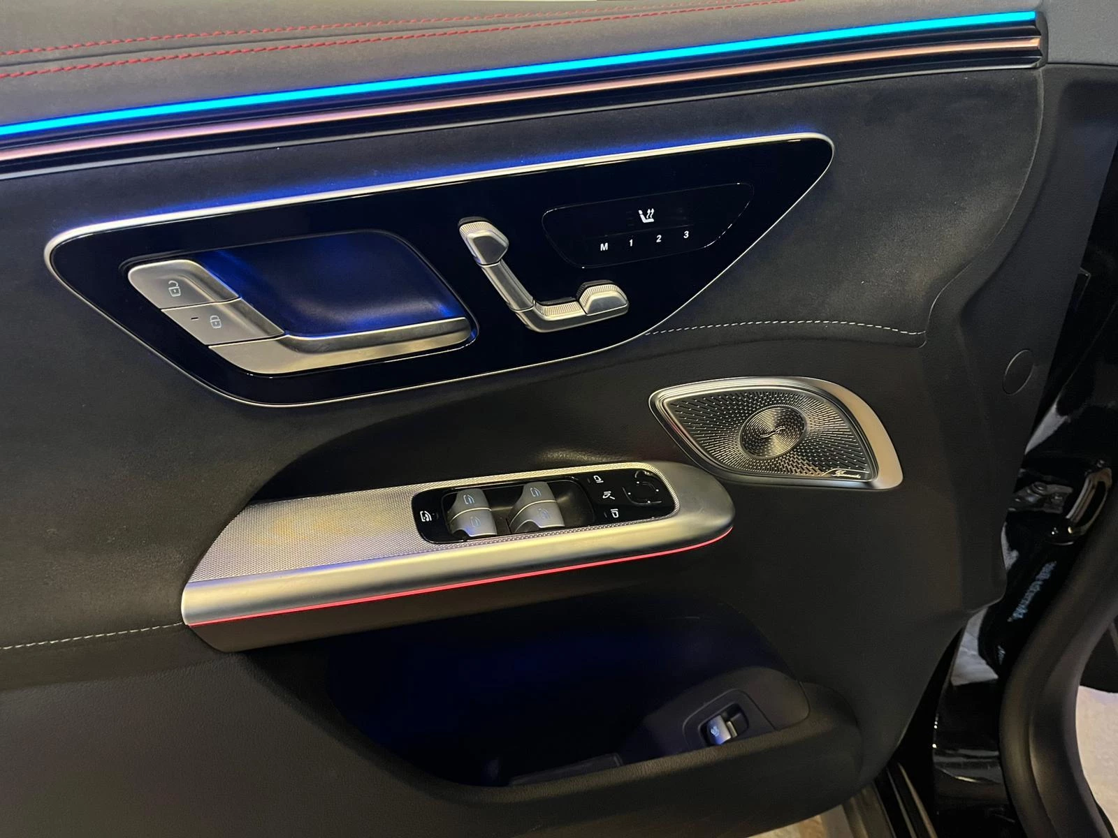 Hoofdafbeelding Mercedes-Benz EQE