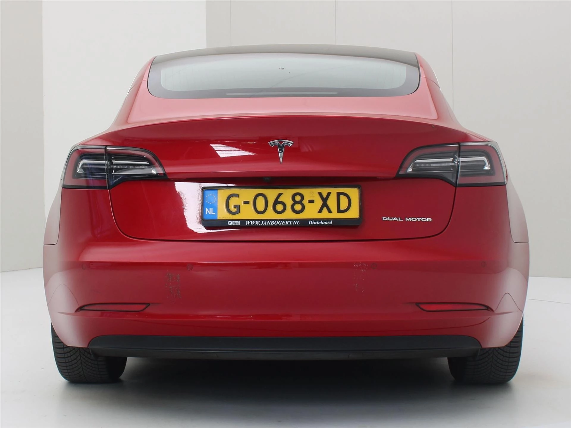 Hoofdafbeelding Tesla Model 3