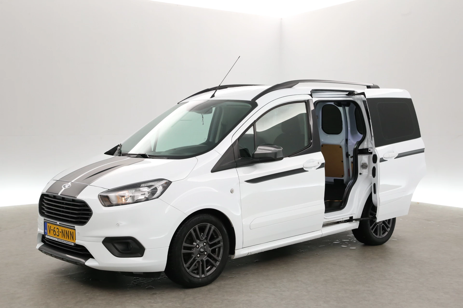 Hoofdafbeelding Ford Transit Courier