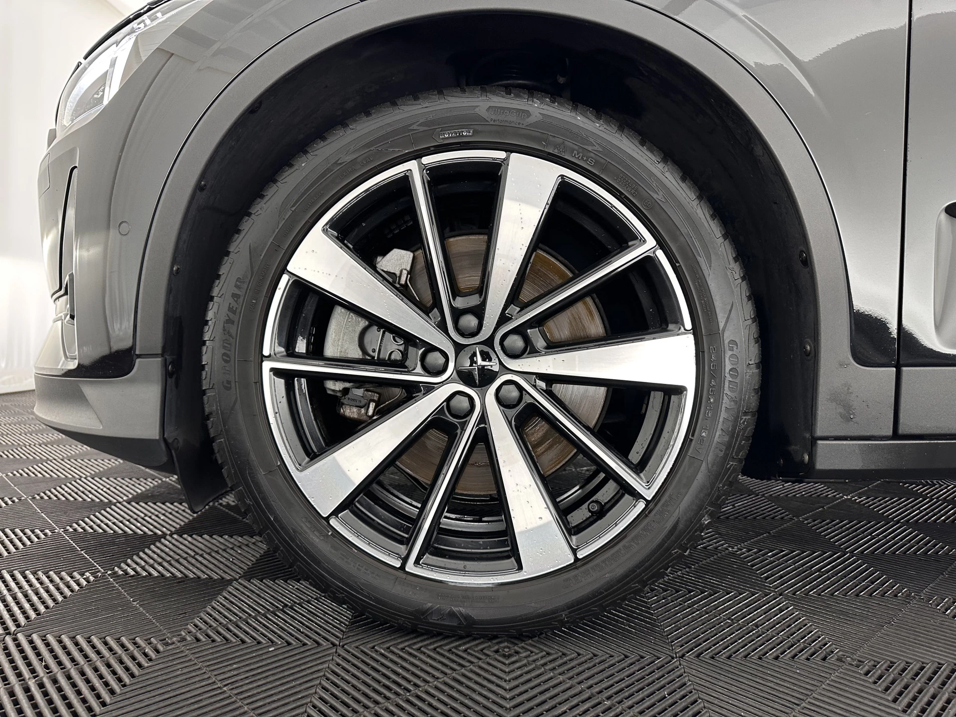 Hoofdafbeelding Polestar 2