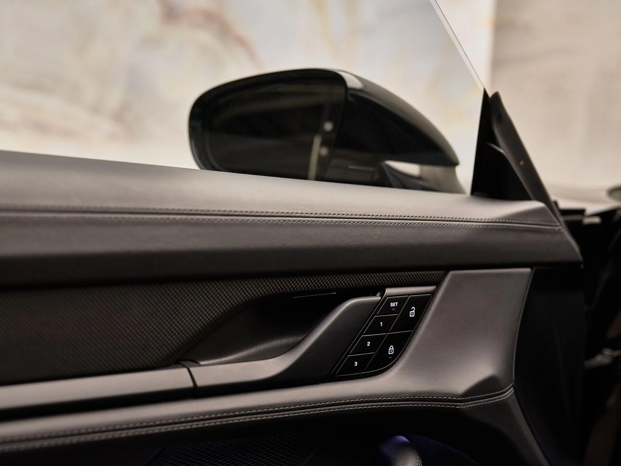 Hoofdafbeelding Porsche Taycan