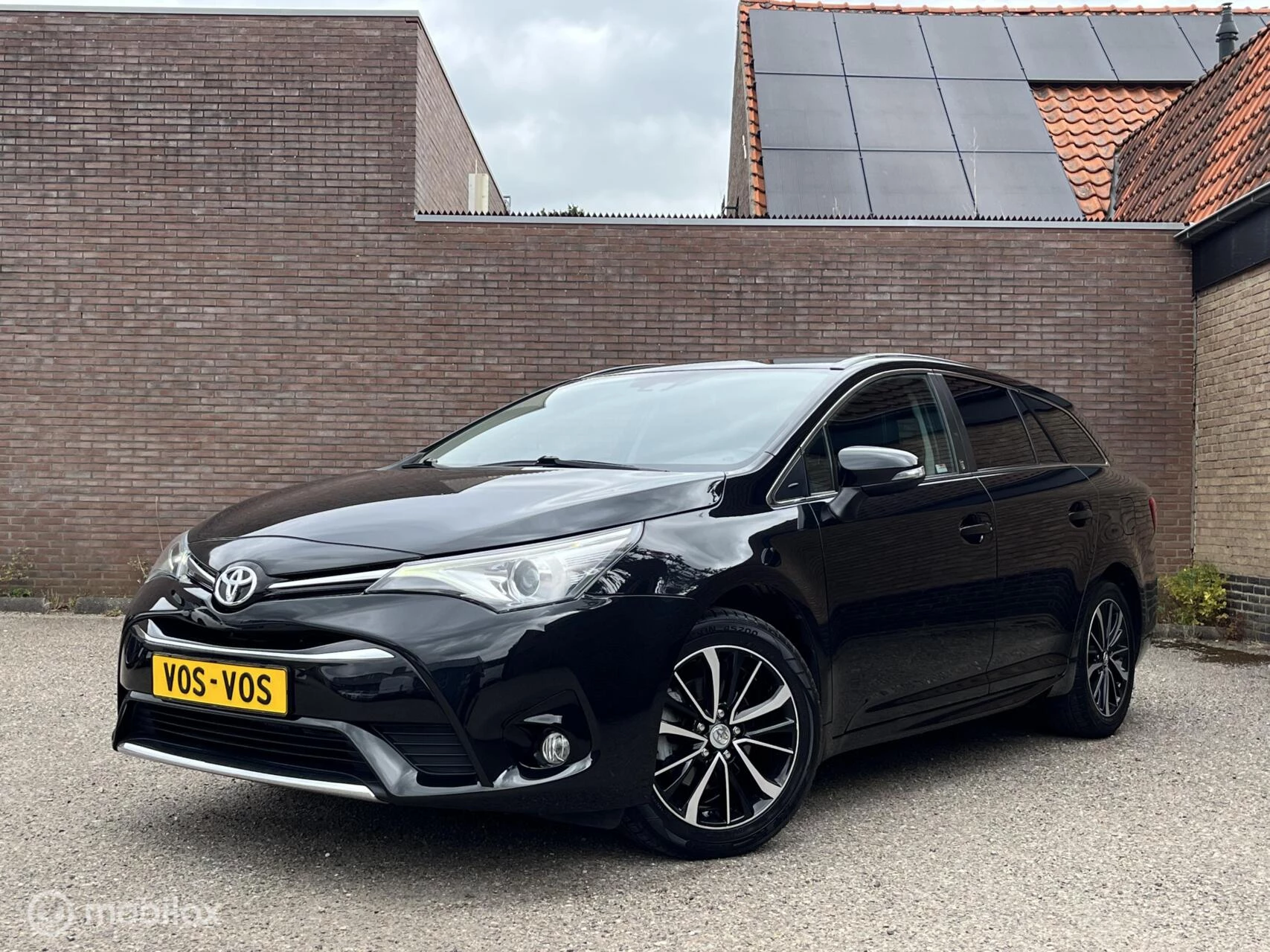 Hoofdafbeelding Toyota Avensis