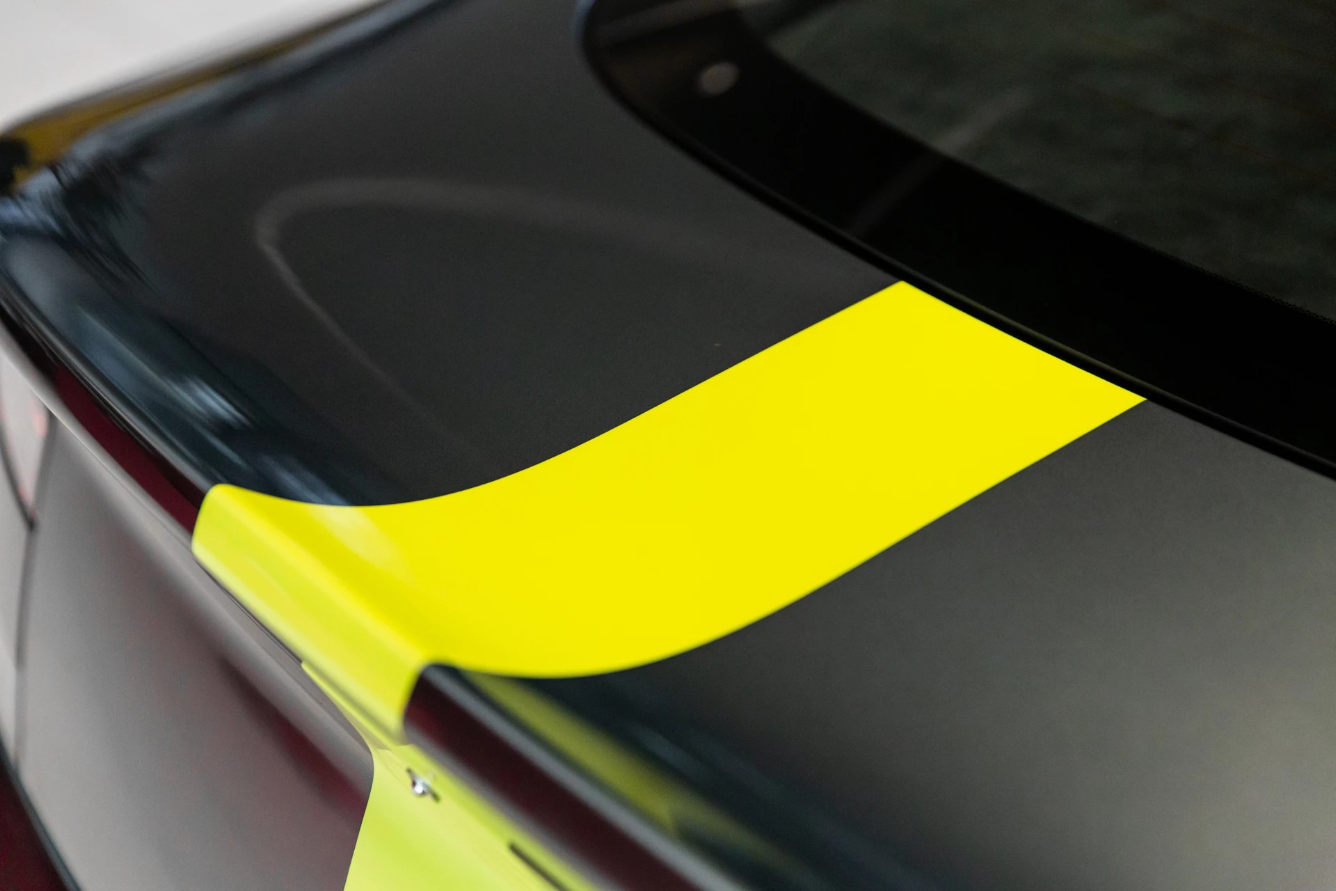 Hoofdafbeelding Aston Martin V8 Vantage