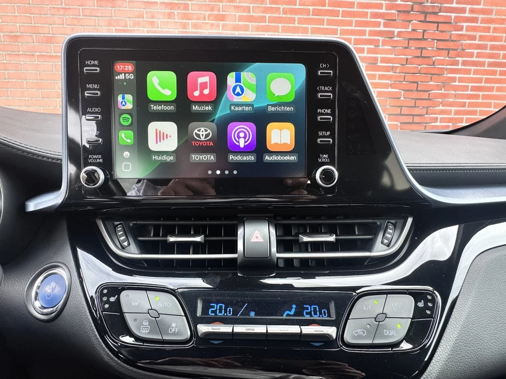 Hoofdafbeelding Toyota C-HR