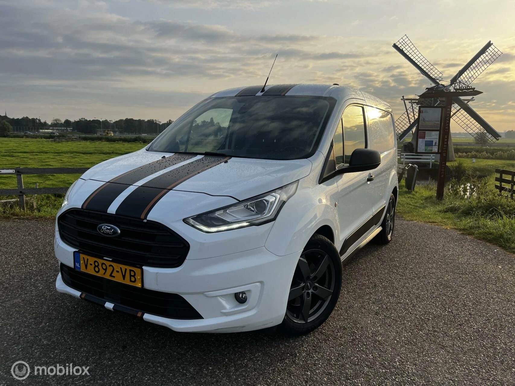 Hoofdafbeelding Ford Transit Connect