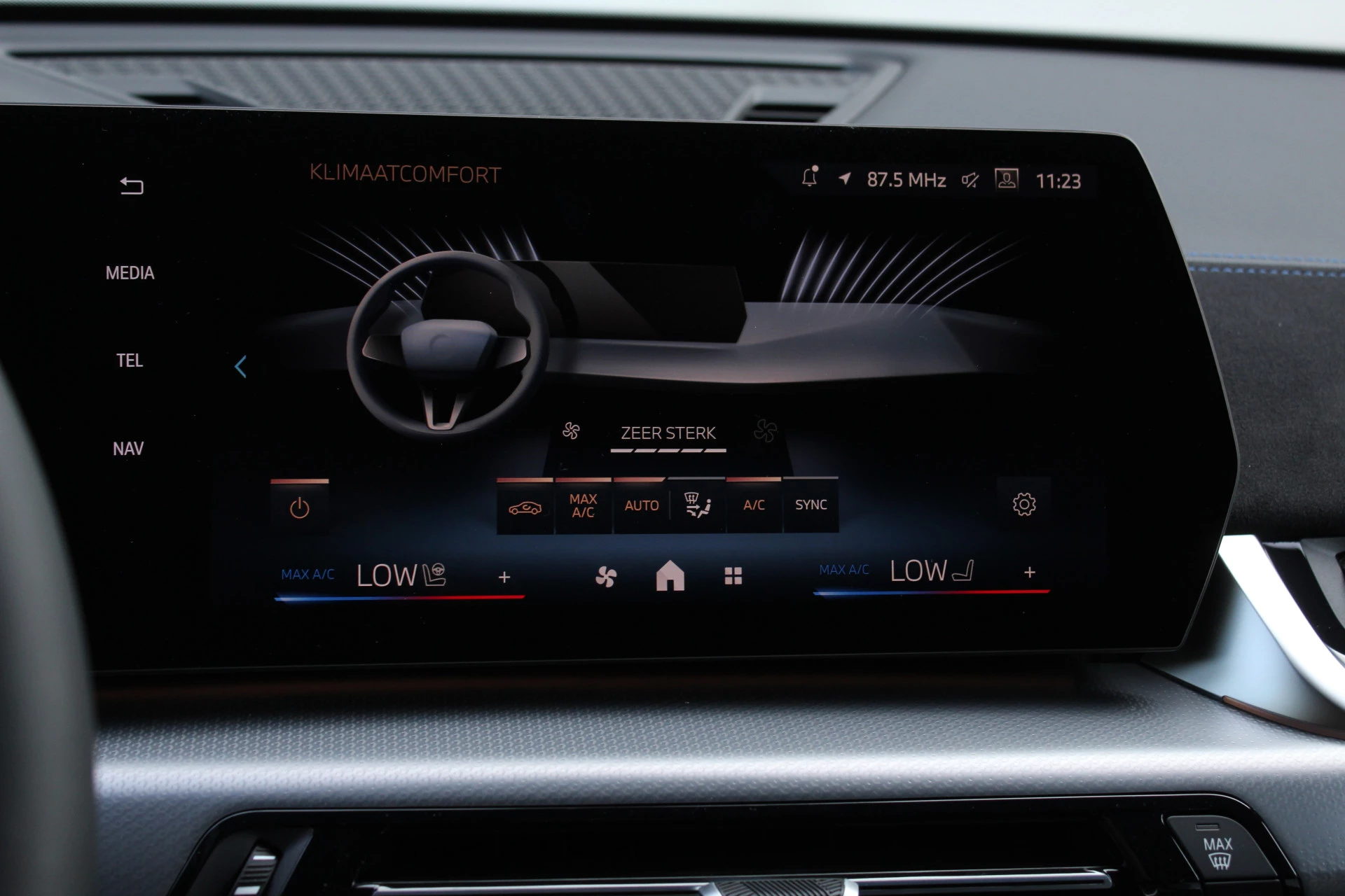 Hoofdafbeelding BMW iX1