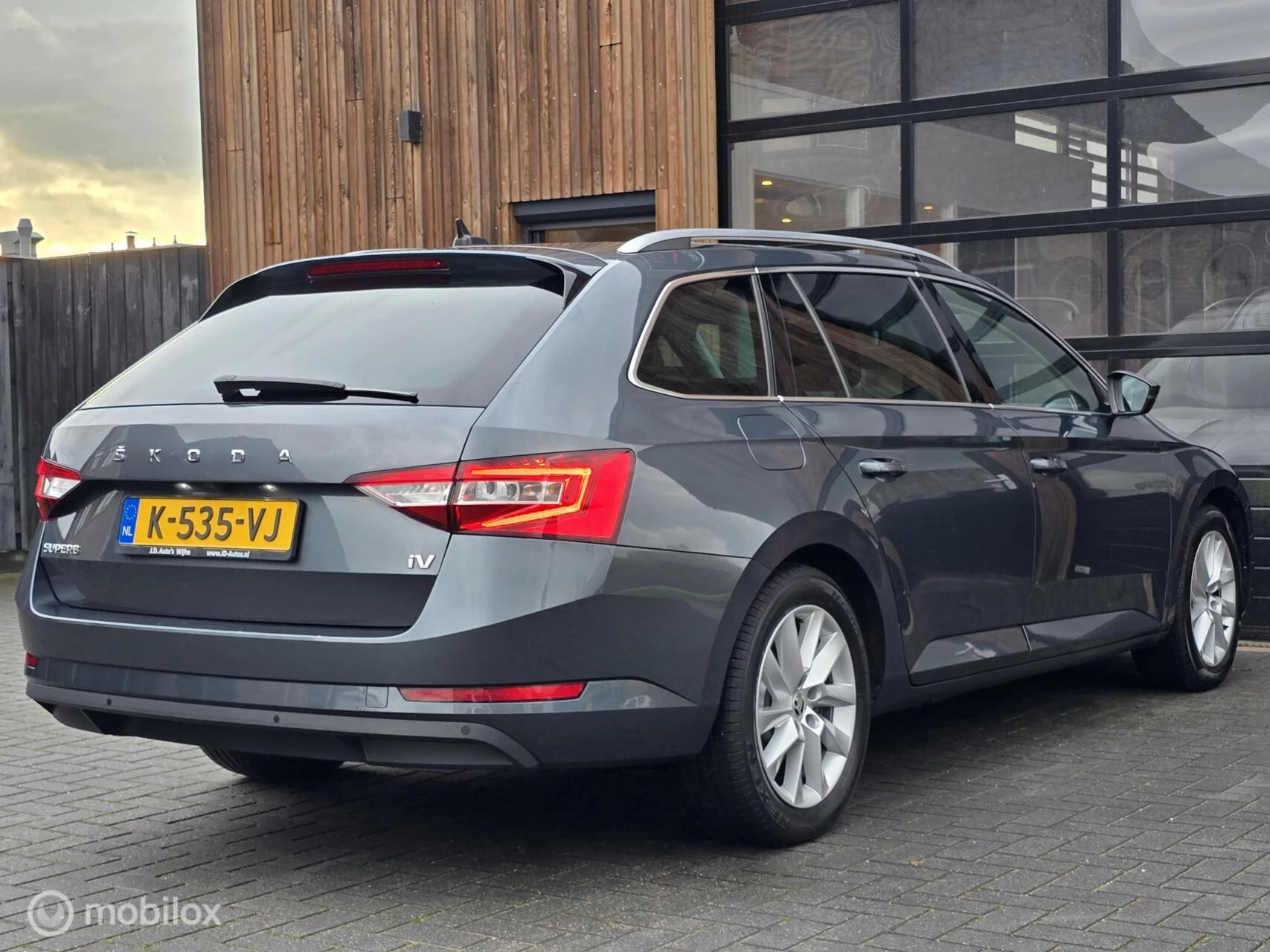 Hoofdafbeelding Škoda Superb