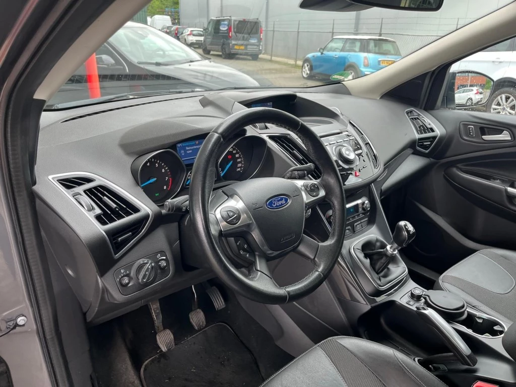 Hoofdafbeelding Ford Kuga
