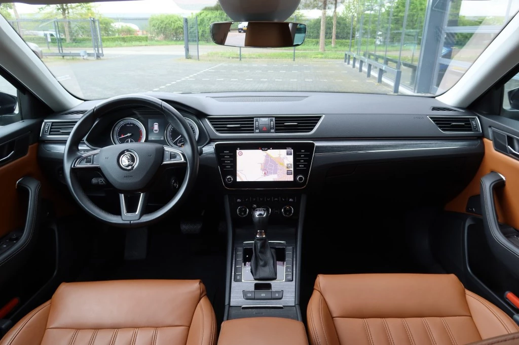 Hoofdafbeelding Škoda Superb