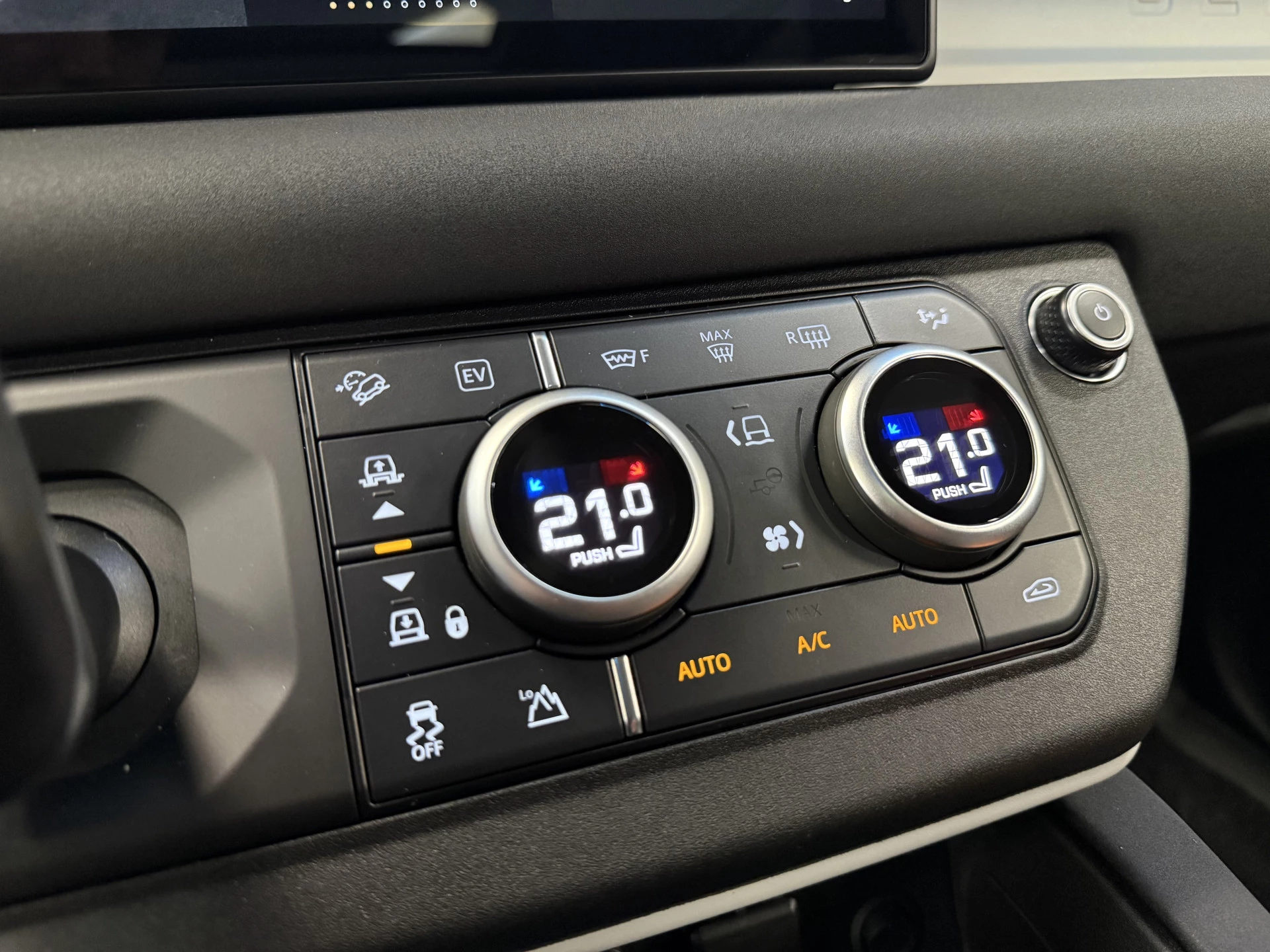 Hoofdafbeelding Land Rover Defender