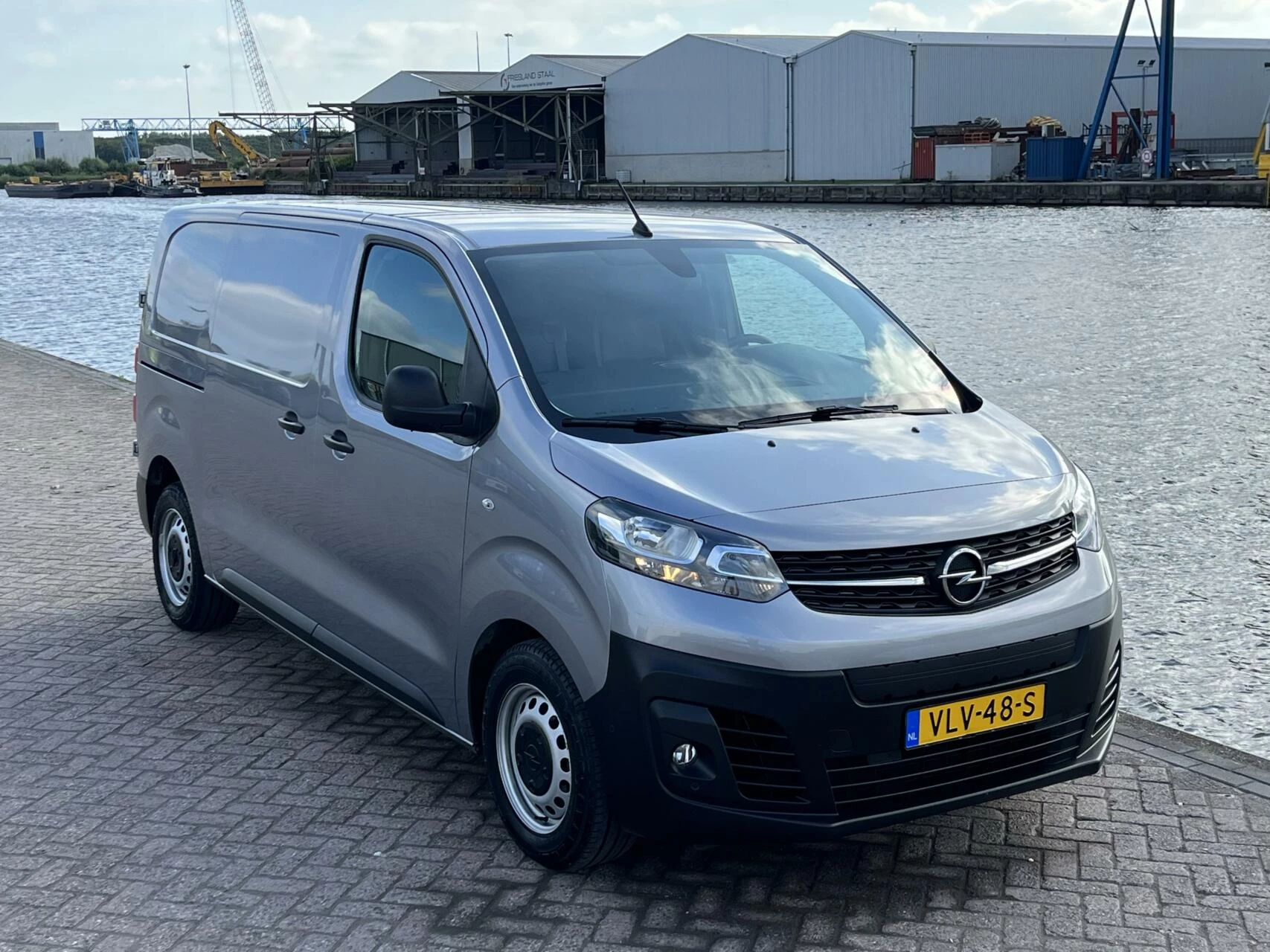 Hoofdafbeelding Opel Vivaro-e