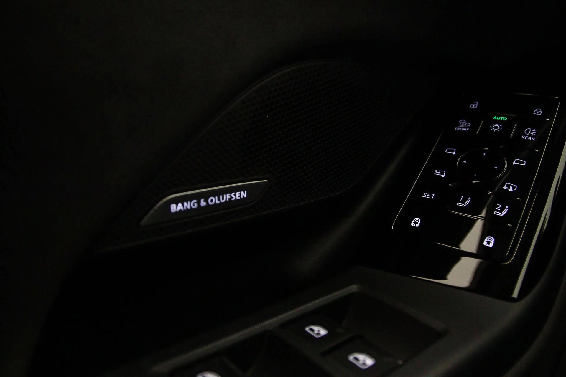 Hoofdafbeelding Audi A6 Avant e-tron