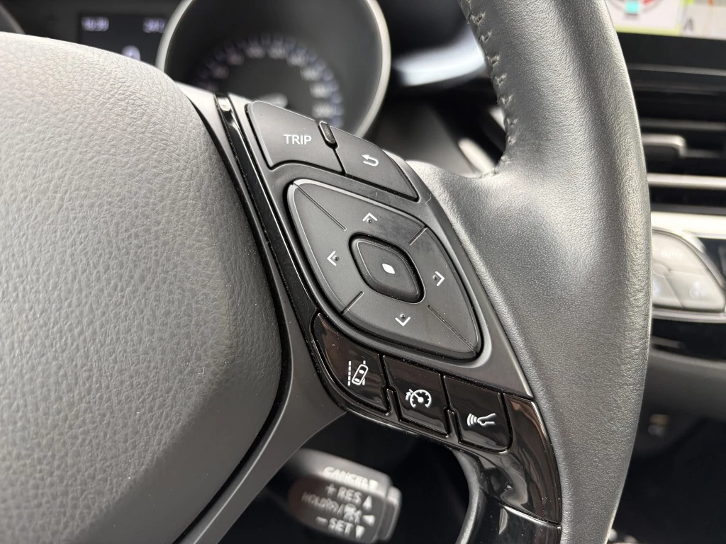Hoofdafbeelding Toyota C-HR