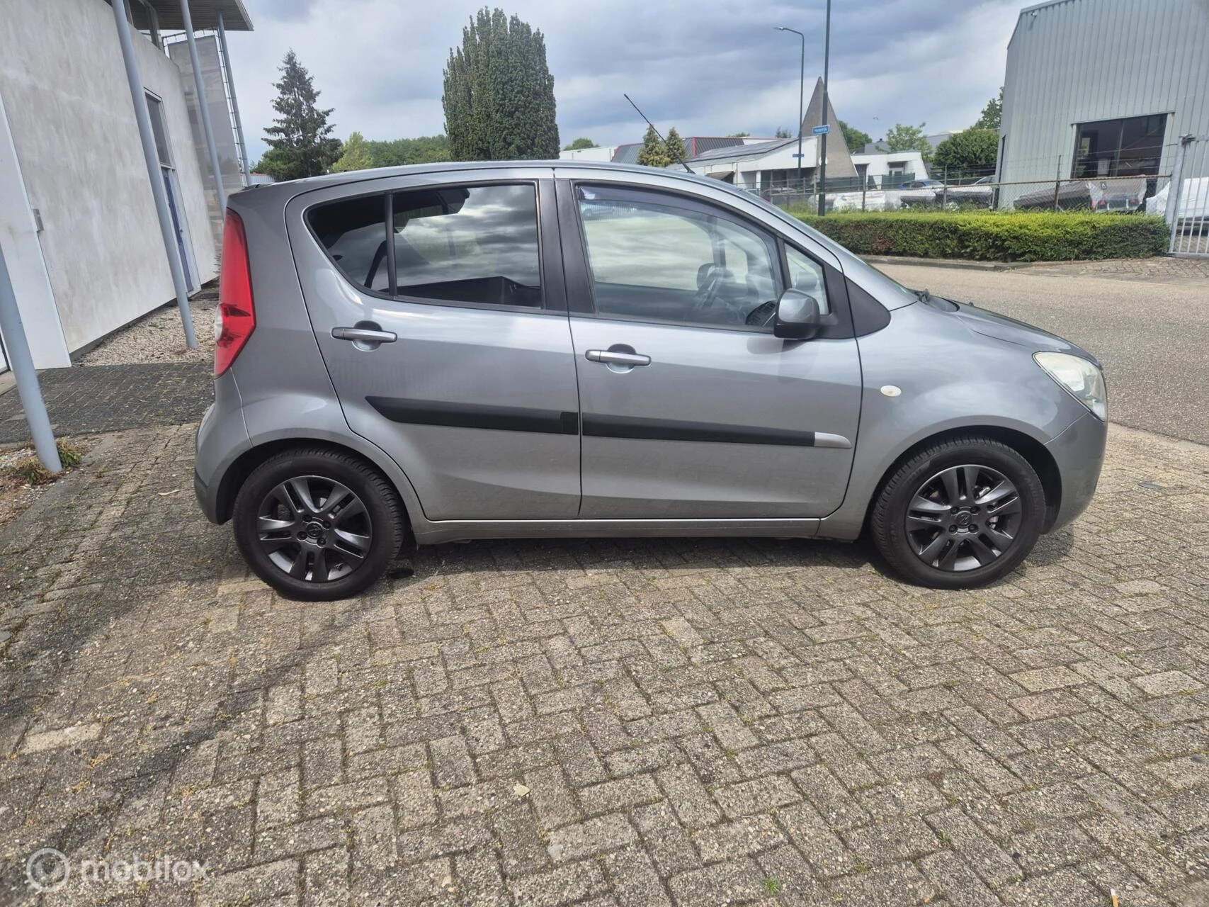 Hoofdafbeelding Opel Agila