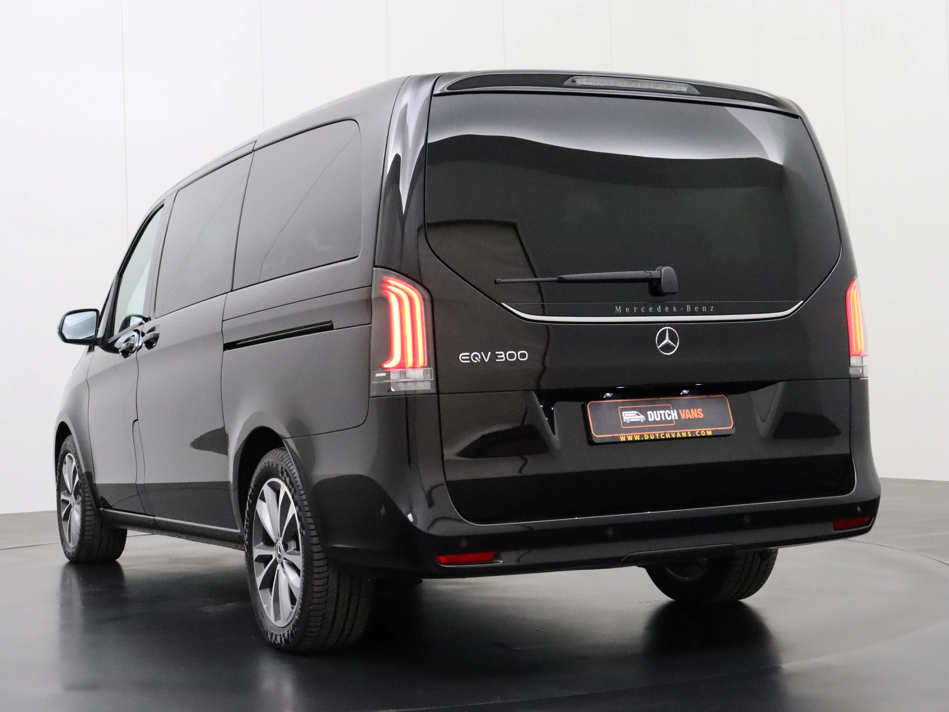 Hoofdafbeelding Mercedes-Benz EQV