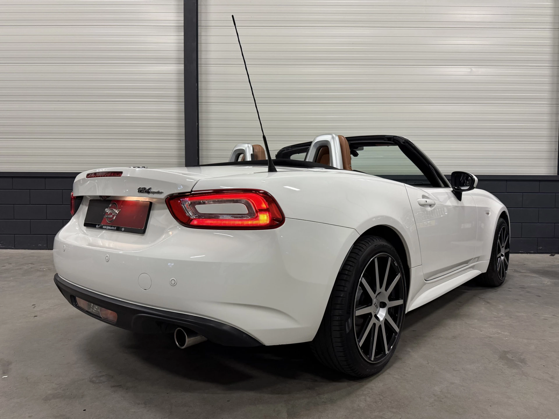 Hoofdafbeelding Fiat 124 Spider