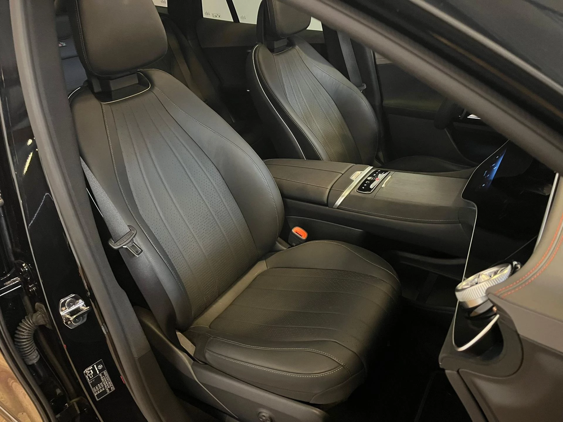 Hoofdafbeelding Mercedes-Benz EQE