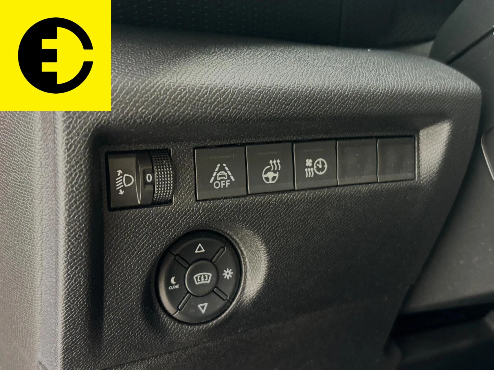 Hoofdafbeelding Citroën ë-C4