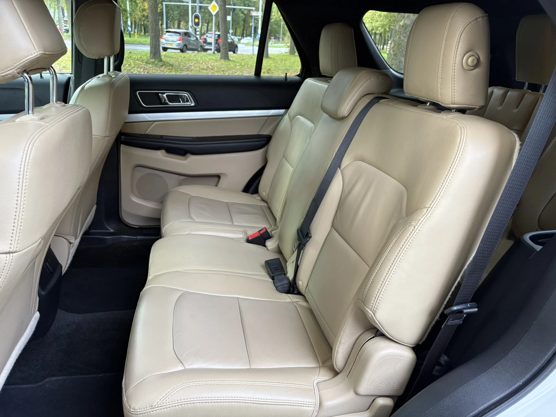 Hoofdafbeelding Ford Explorer