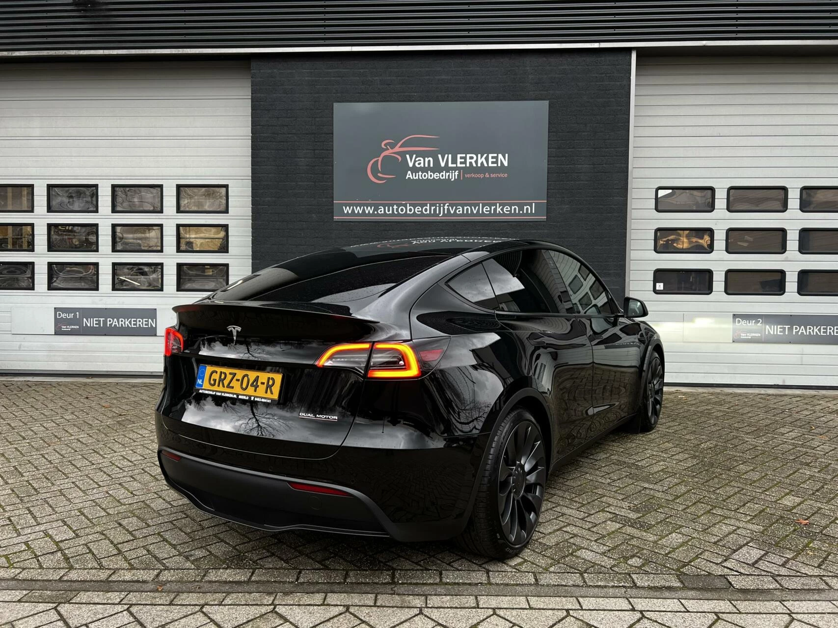 Hoofdafbeelding Tesla Model Y