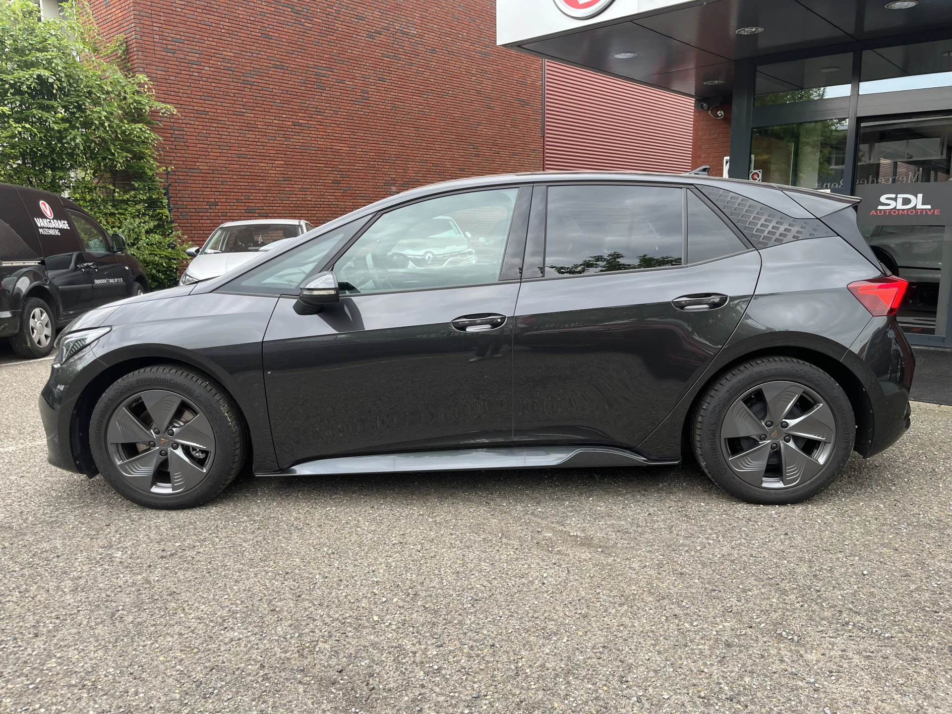Hoofdafbeelding CUPRA Born