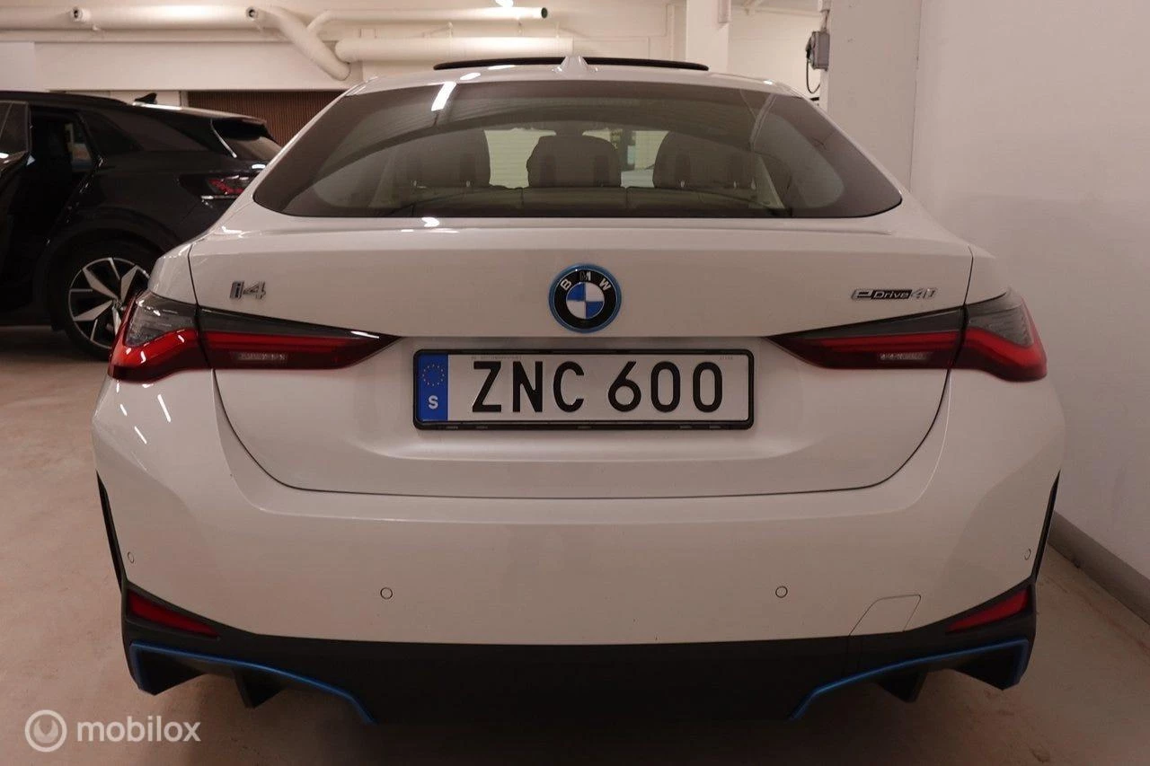 Hoofdafbeelding BMW i4