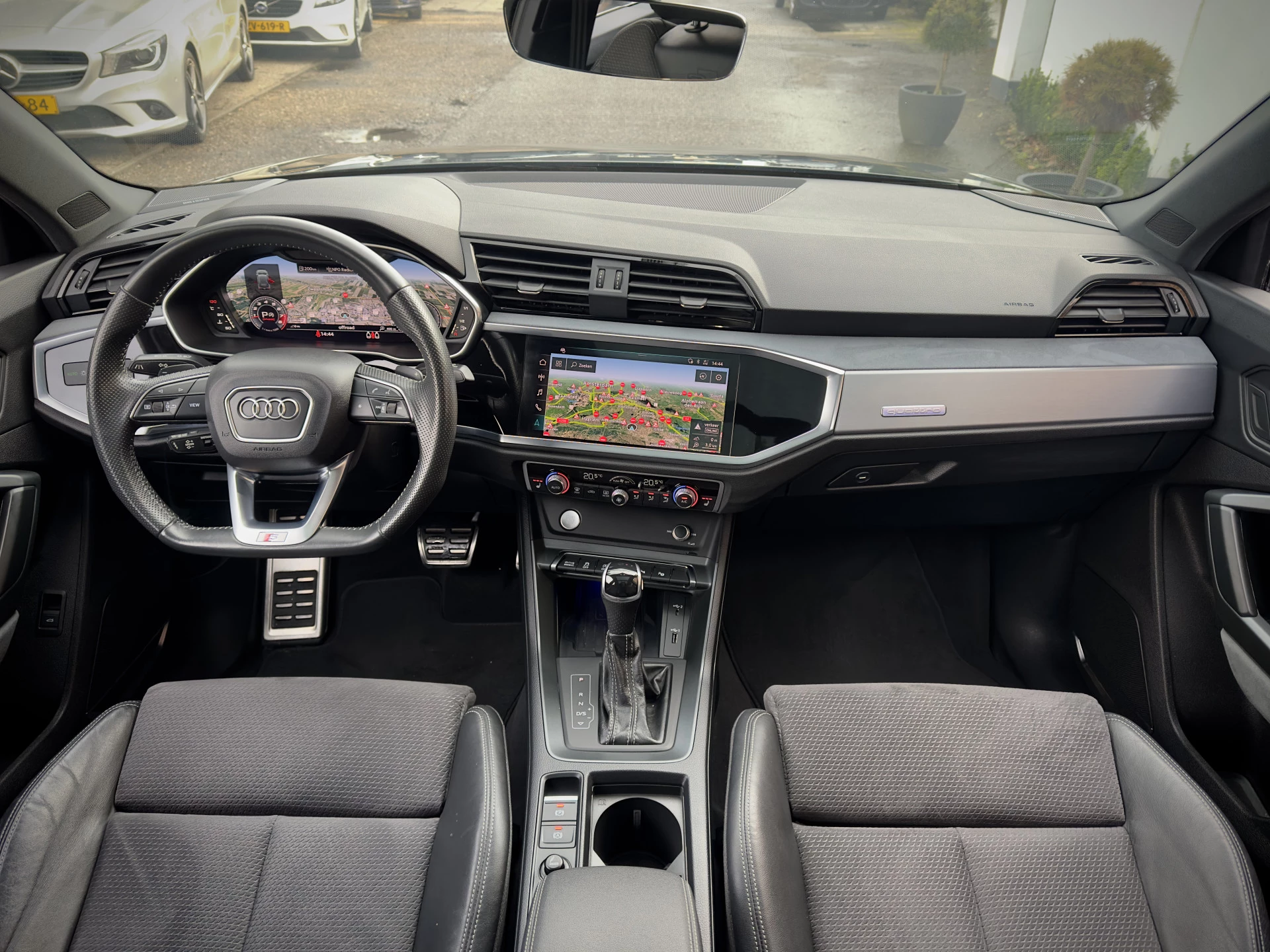 Hoofdafbeelding Audi Q3