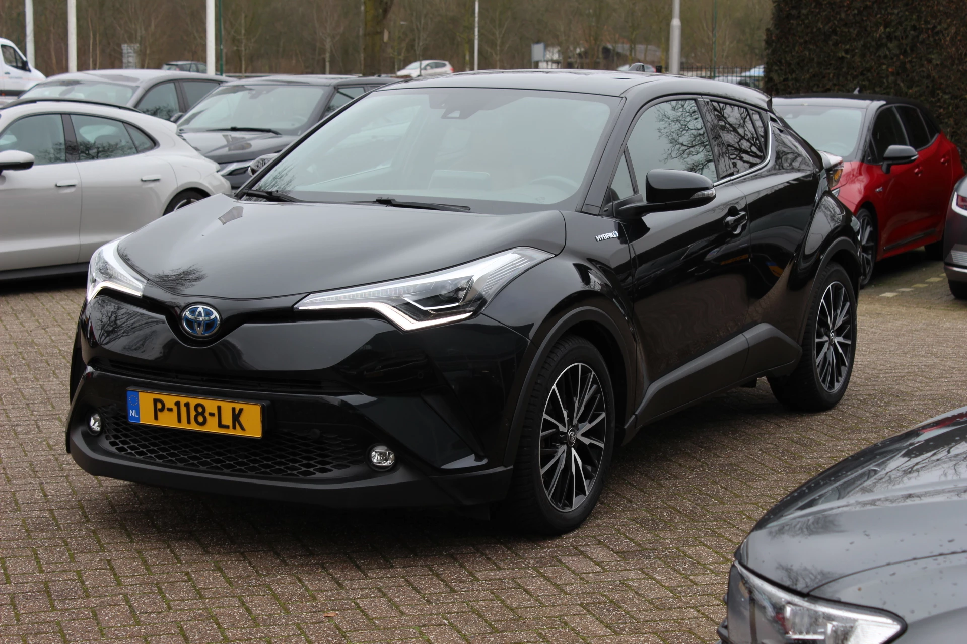 Hoofdafbeelding Toyota C-HR