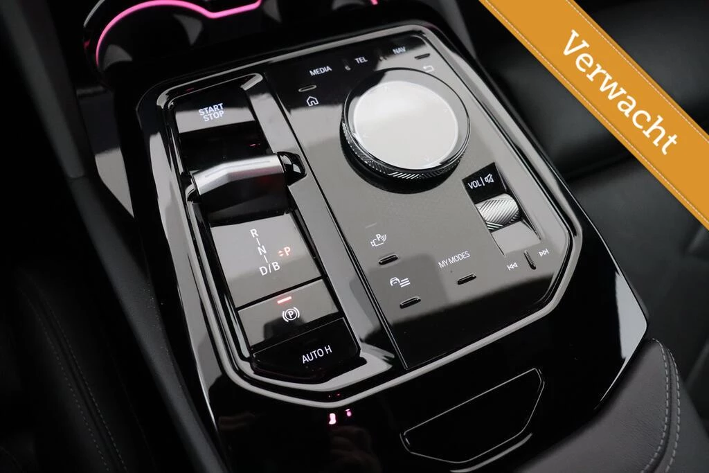 Hoofdafbeelding BMW i5