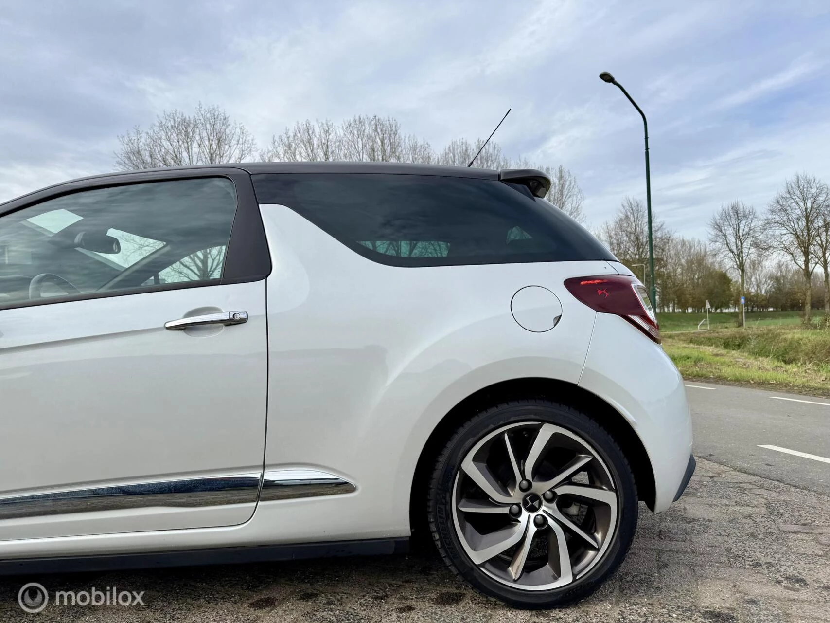 Hoofdafbeelding DS DS 3