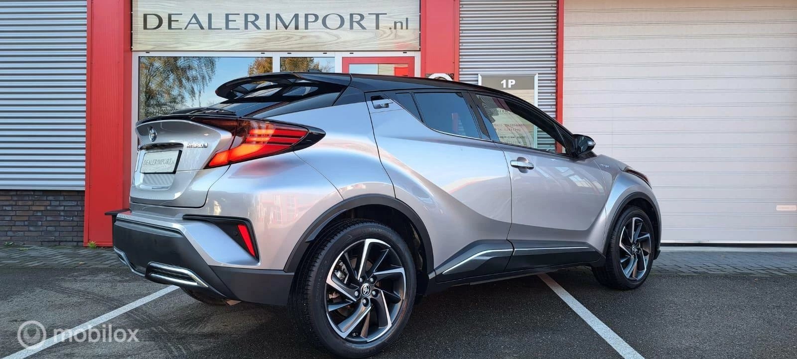 Hoofdafbeelding Toyota C-HR