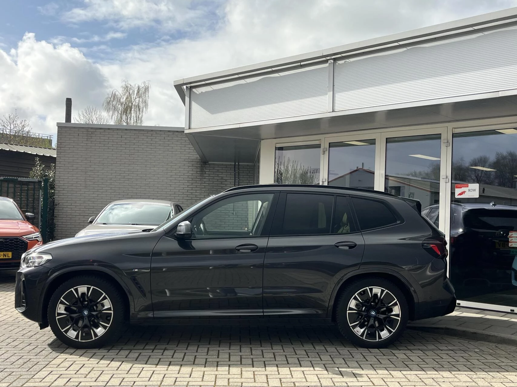 Hoofdafbeelding BMW iX3