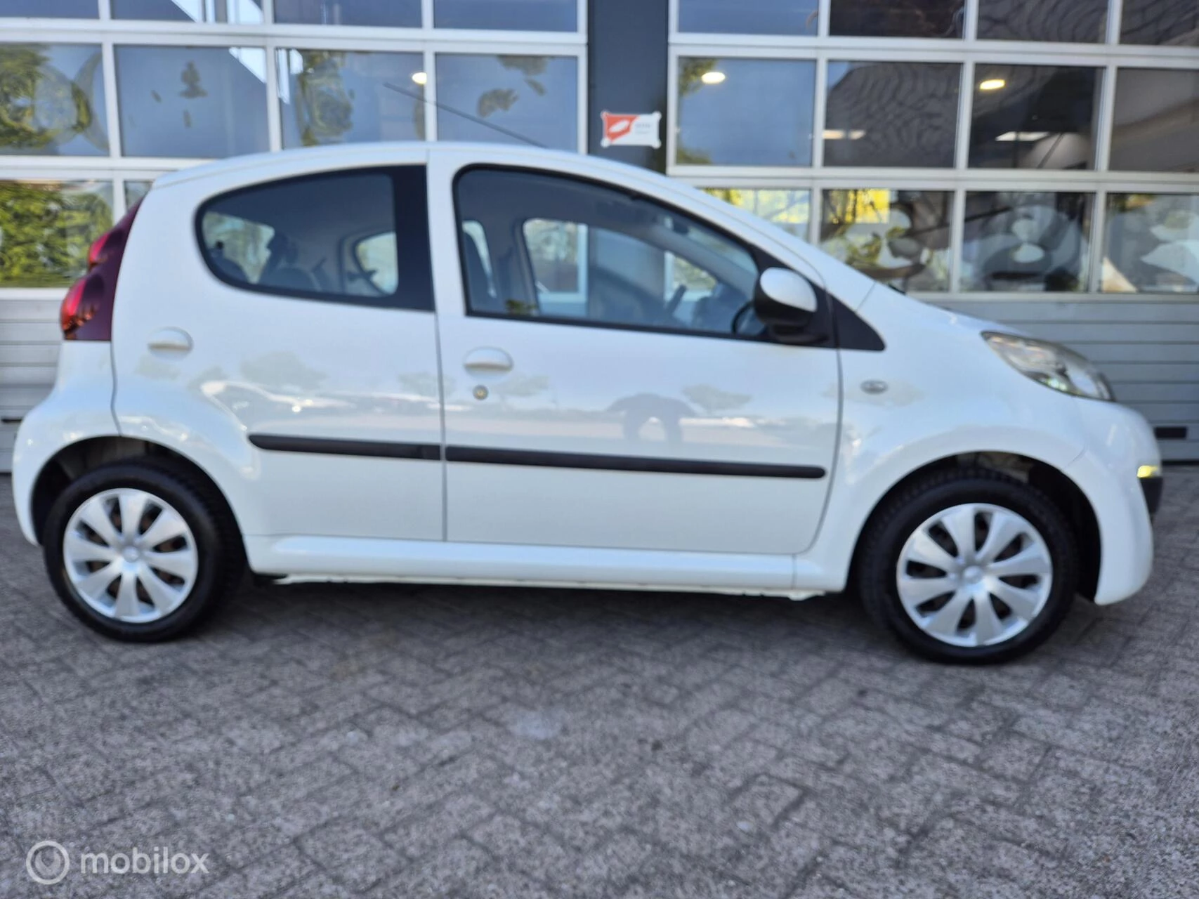 Hoofdafbeelding Peugeot 107