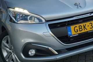 Peugeot 208 1.2 PureTech Active | Gris Aluminium | NAV/Cruise/Nette auto!