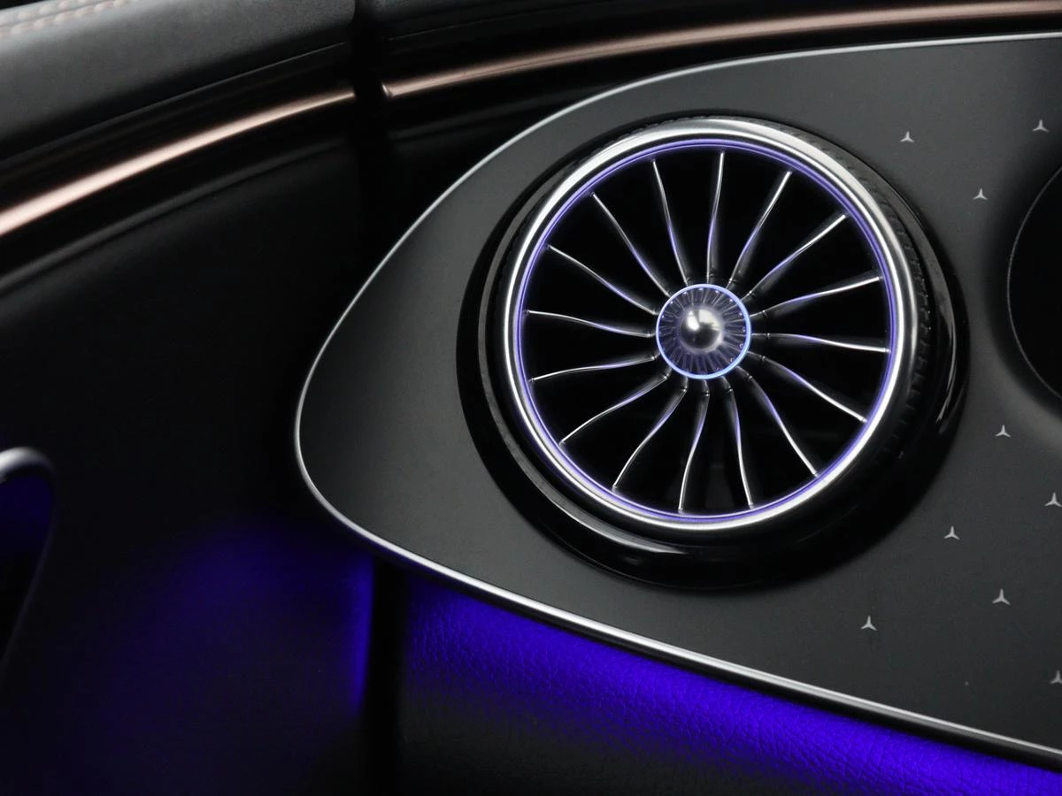 Hoofdafbeelding Mercedes-Benz EQE