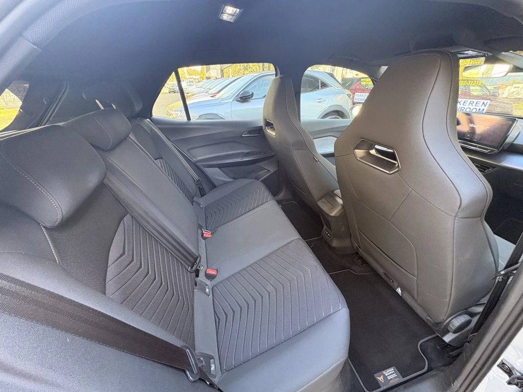 Hoofdafbeelding CUPRA Born