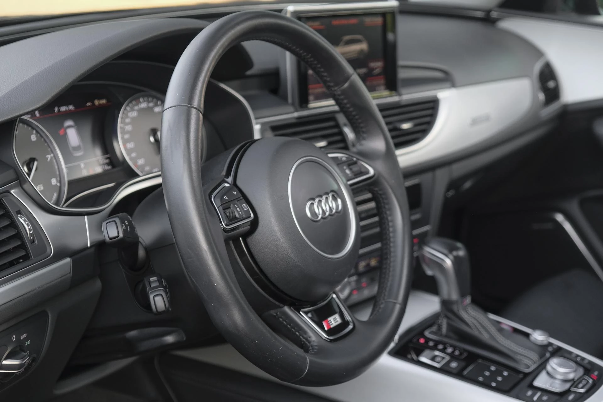 Hoofdafbeelding Audi S6