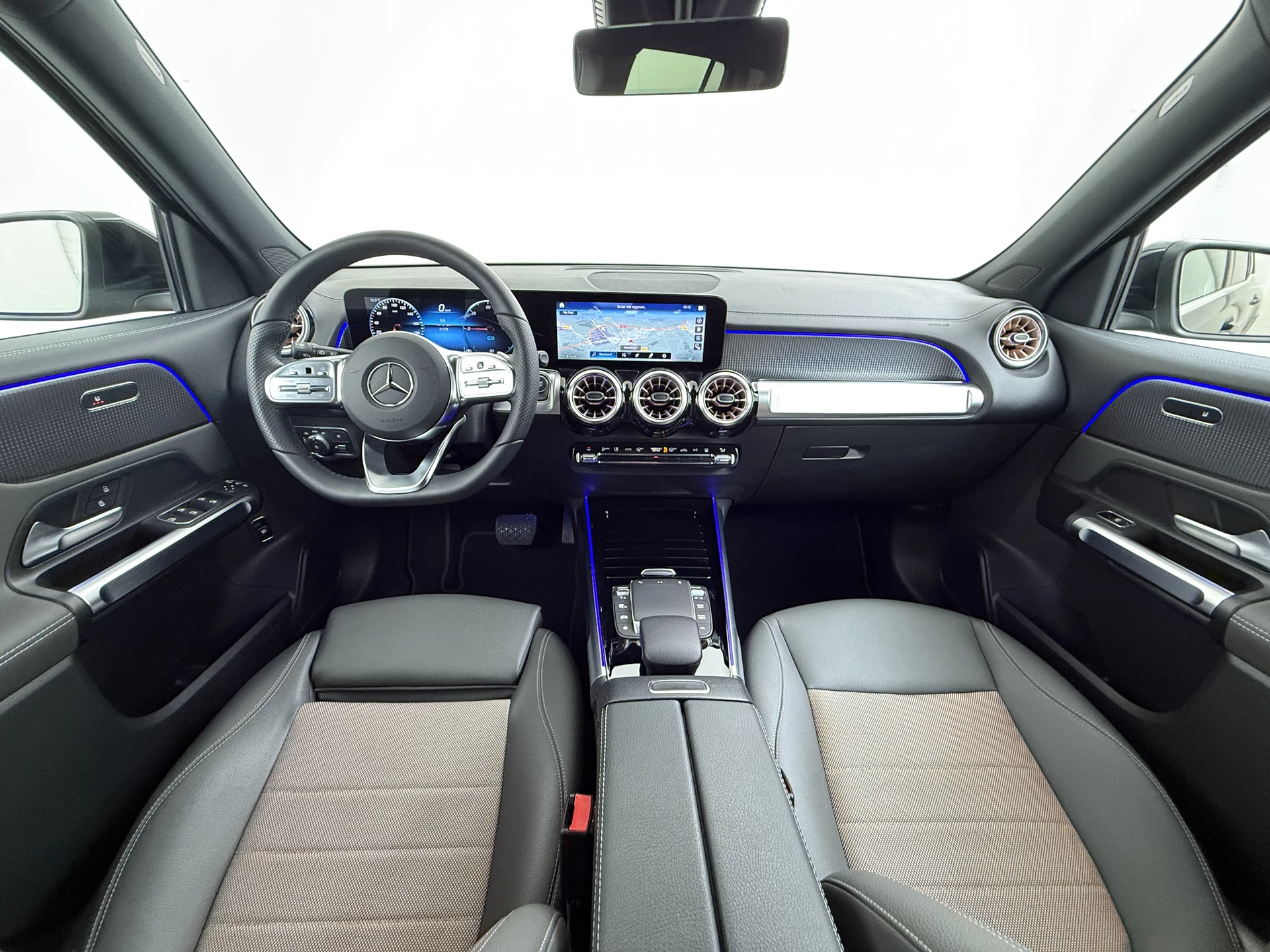 Hoofdafbeelding Mercedes-Benz EQB